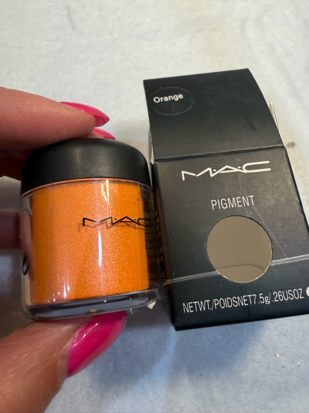 MAC Cosmetics Orange Loose Pigment - Shimmering Vibrant Orange New